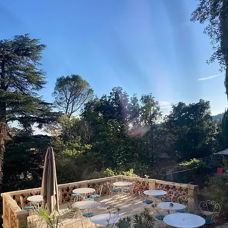 Bed & Breakfast Royale: Luxurious Retreat With Heated Pool Nyons